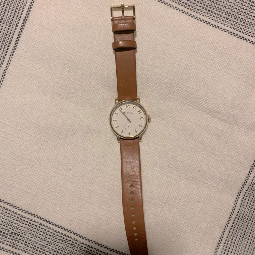 Marc Jacobs tan watch
